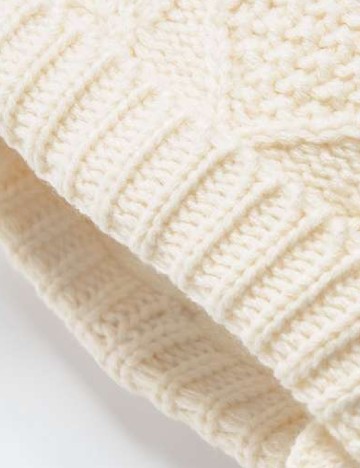 Caciula Cool Club, crem