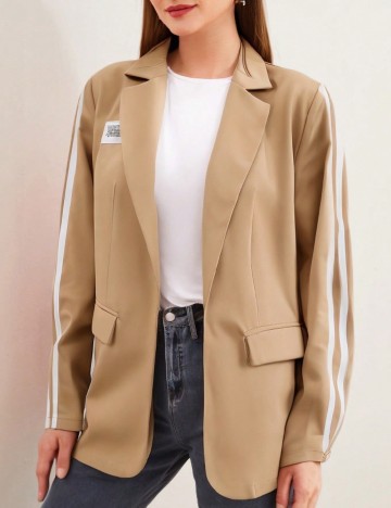 
						Blazer SHEIN, maro