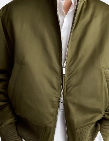 Jacheta Zara, verde Verde