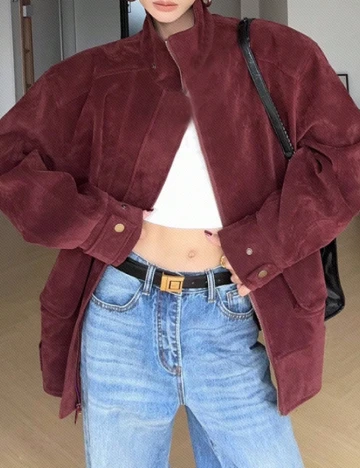 Jacheta Dazy, visiniu Rosu