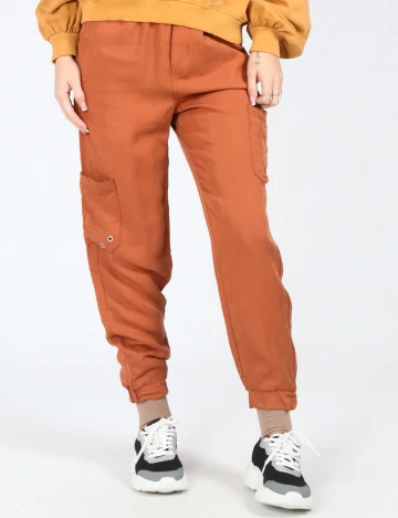 Pantaloni Zara, maro Maro