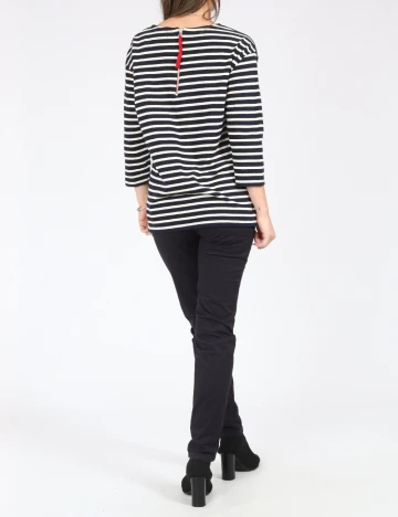 Bluza Pull&Bear, alb/bleumarin Albastru