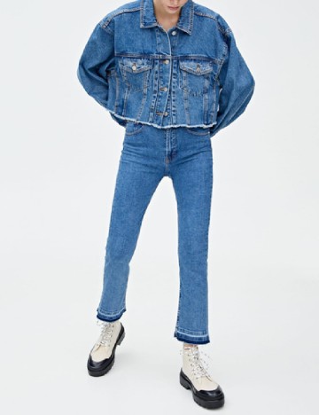 
						Blugi Pull&Bear, albastru