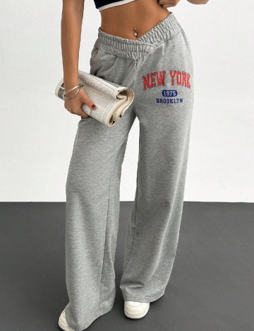 
						Pantaloni SHEIN, gri deschis