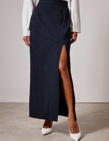 
						Fusta SHEIN, bleumarin