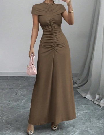 
						Rochie lunga SHEIN, maro