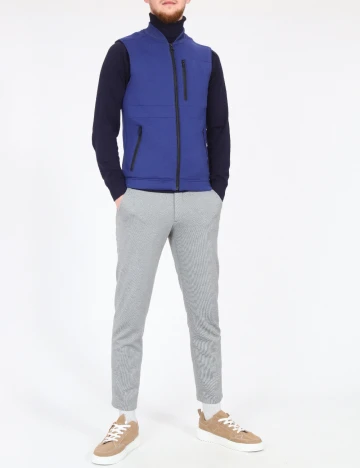 Vesta Zara, albastru Albastru