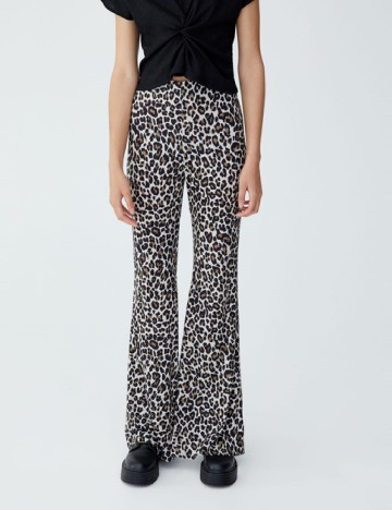 
						Pantaloni Pull&Bear, animal print