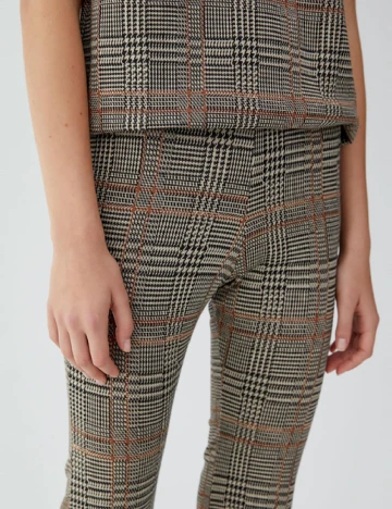 Pantaloni Pull&Bear, mix culori Mix culori