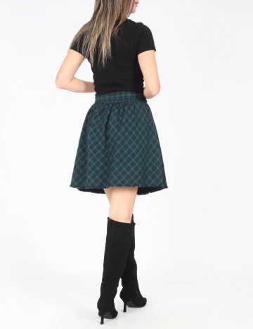 Fusta Zara, verde Verde