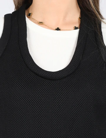 Maiou Zara, negru Negru