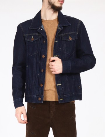 
						Jacheta Bershka, bleumarin