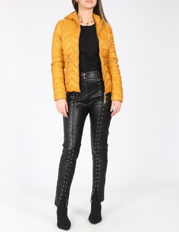 Geaca Bershka, mustar