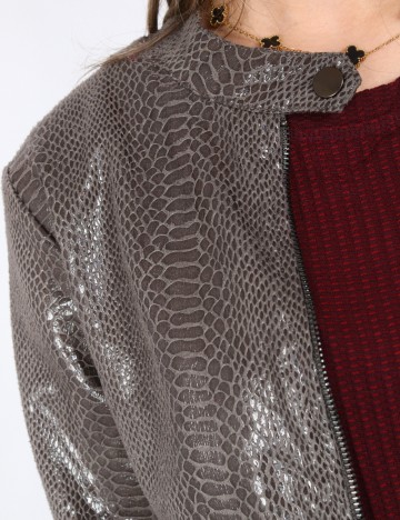 Jacheta Bershka, gri