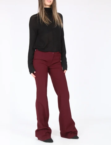 Pantaloni Bershka, grena Rosu