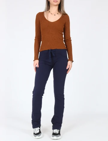 Pantaloni Bershka, bleumarin Albastru