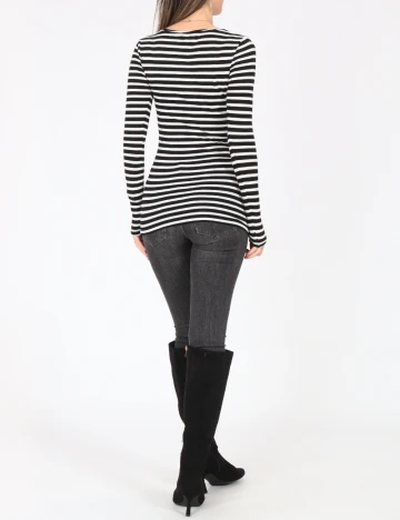 Bluza Pull&Bear, alb/negru Negru