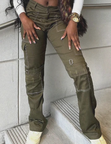 Pantaloni SHEIN, verde Verde