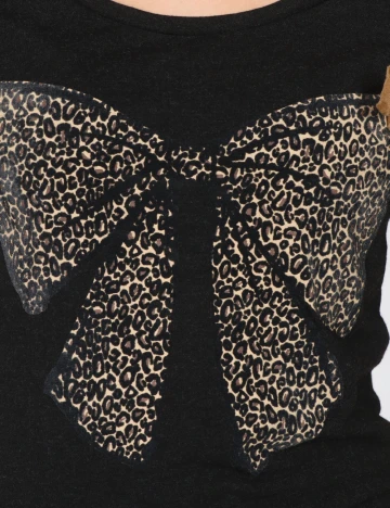 Tricou Bershka, gri Gri