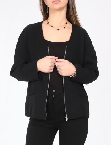 Jacheta Zara, negru