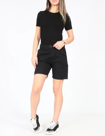 Pantaloni scurti Bershka, negru Negru