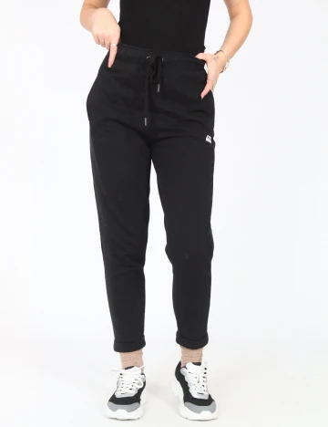 Pantaloni Bershka, negru Negru