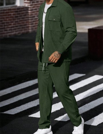 
						Compleu SHEIN, verde