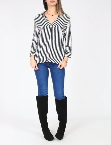 Bluza Bershka, alb/negru Alb