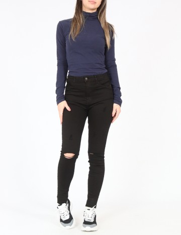 
						Blugi Bershka, negru