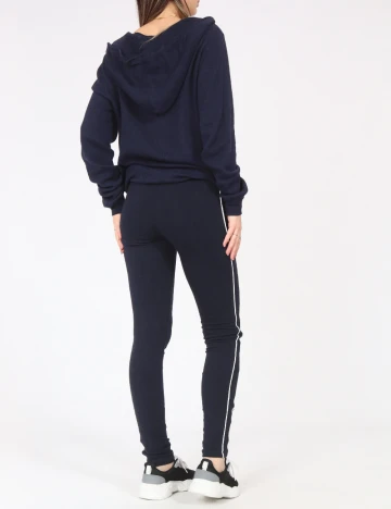 Pantaloni Bershka, bleumarin Albastru