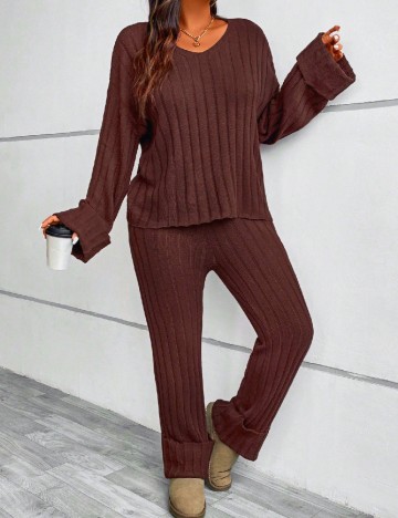 
						Compleu SHEIN CURVE, maro