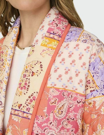 Jacheta Only, mix culori