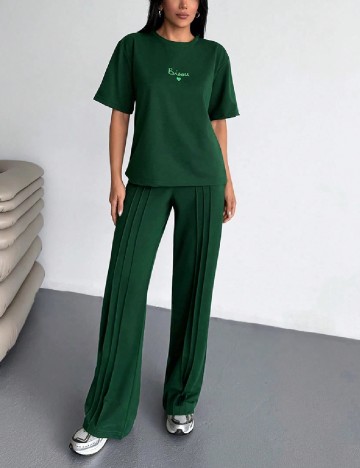 
						Compleu SHEIN, verde