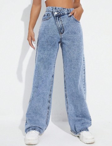 
						Blugi SHEIN, albastru deschis