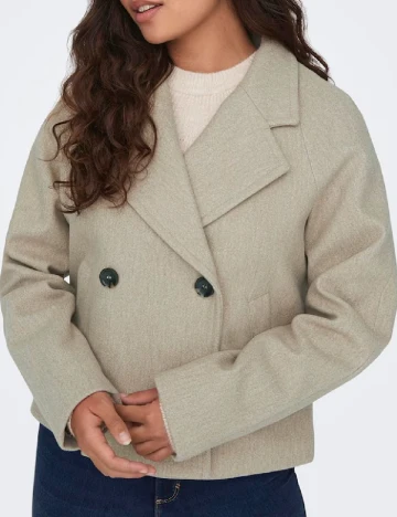 Jacheta Jacqueline de Yong, bej Crem