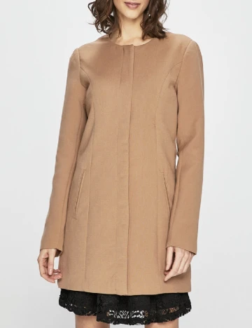 Jacheta Jacqueline de Yong, maro Maro