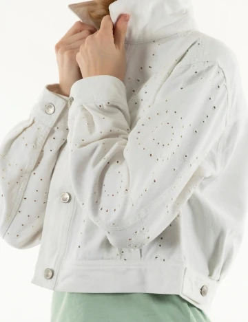 Jacheta Only, alb Alb