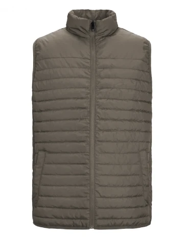 Vesta Jack&Jones, maro