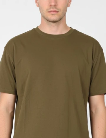 Tricou Bershka, kaki