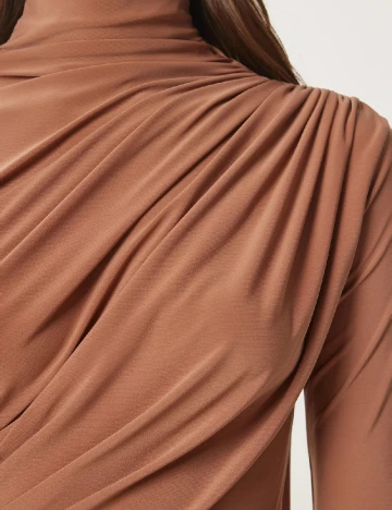 Bluza Happiness Istanbul, maro