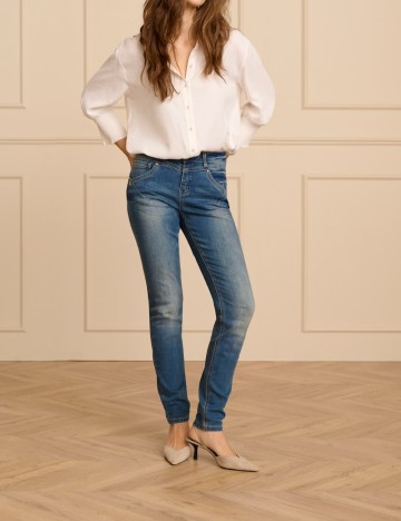 
						Blugi Cream, albastru