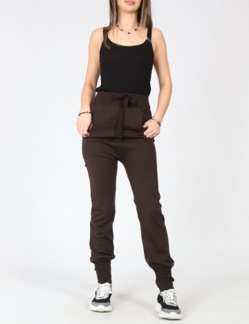 Pantaloni Bershka, maro