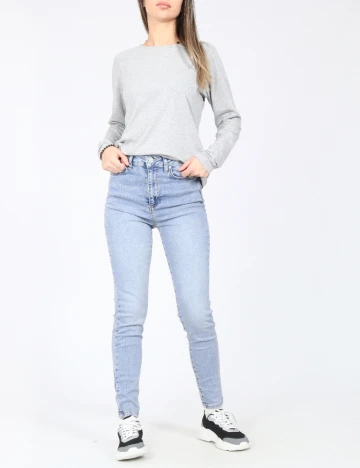 Blugi TRENDYOL, albastru deschis