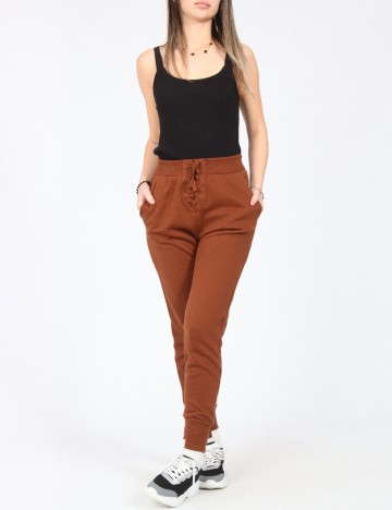Pantaloni Pull&Bear, maro