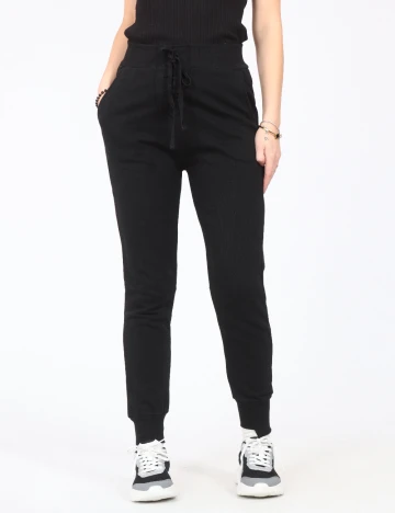 Pantaloni Pull&Bear, negru