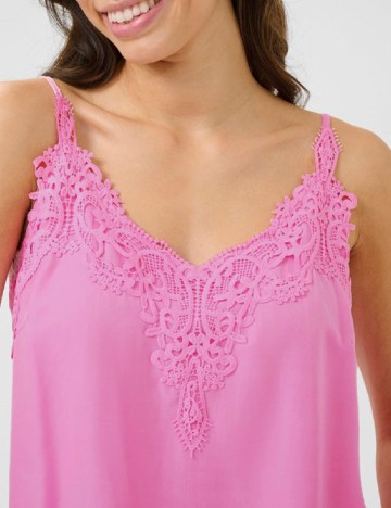 Maiou Cream, magenta