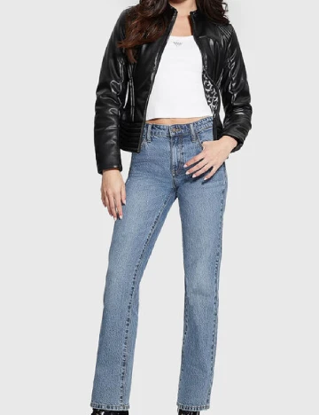Jacheta Guess, negru