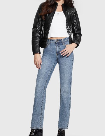 Jacheta Guess, negru