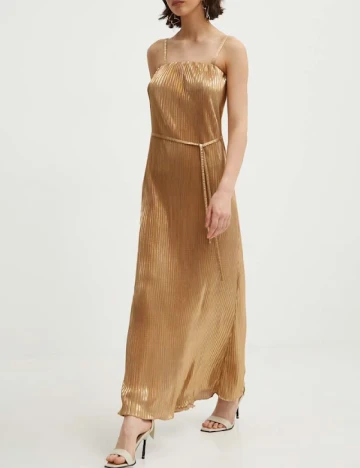 Rochie lunga Never Fully Dressed, auriu