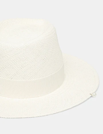 Palarie Ruslan Baginskiy, crem